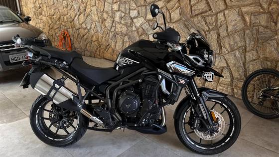TRIUMPH TIGER 1200 XR 